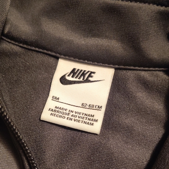 Nike Kids' Black and Gray Tracksuit - Picture 3 of 5